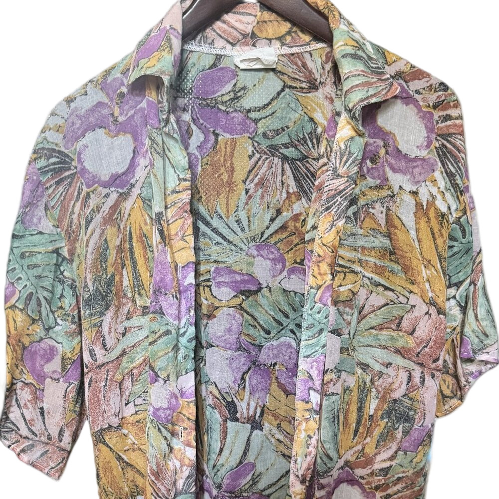 🌺 Vintage Floral Bagg Button-Down Shirt– Size M (Fits S–L)